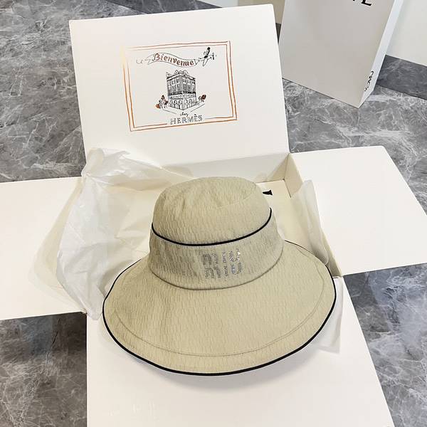 Miu Miu Hat MUH00105